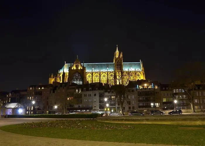 La Chambre Noire Au Coeur De Metz